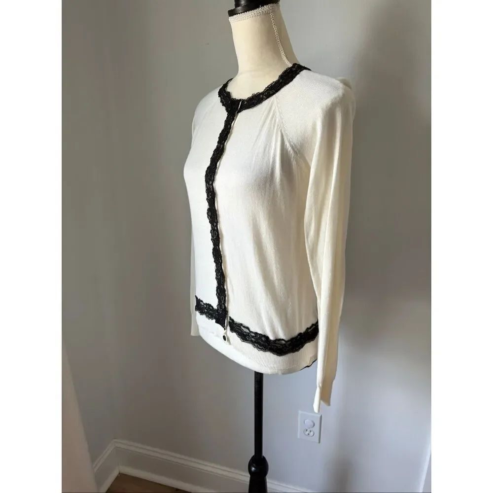 The Limited Ivory Lace Trim Cardigan size S Lightweight Preppy Quiet Luxury